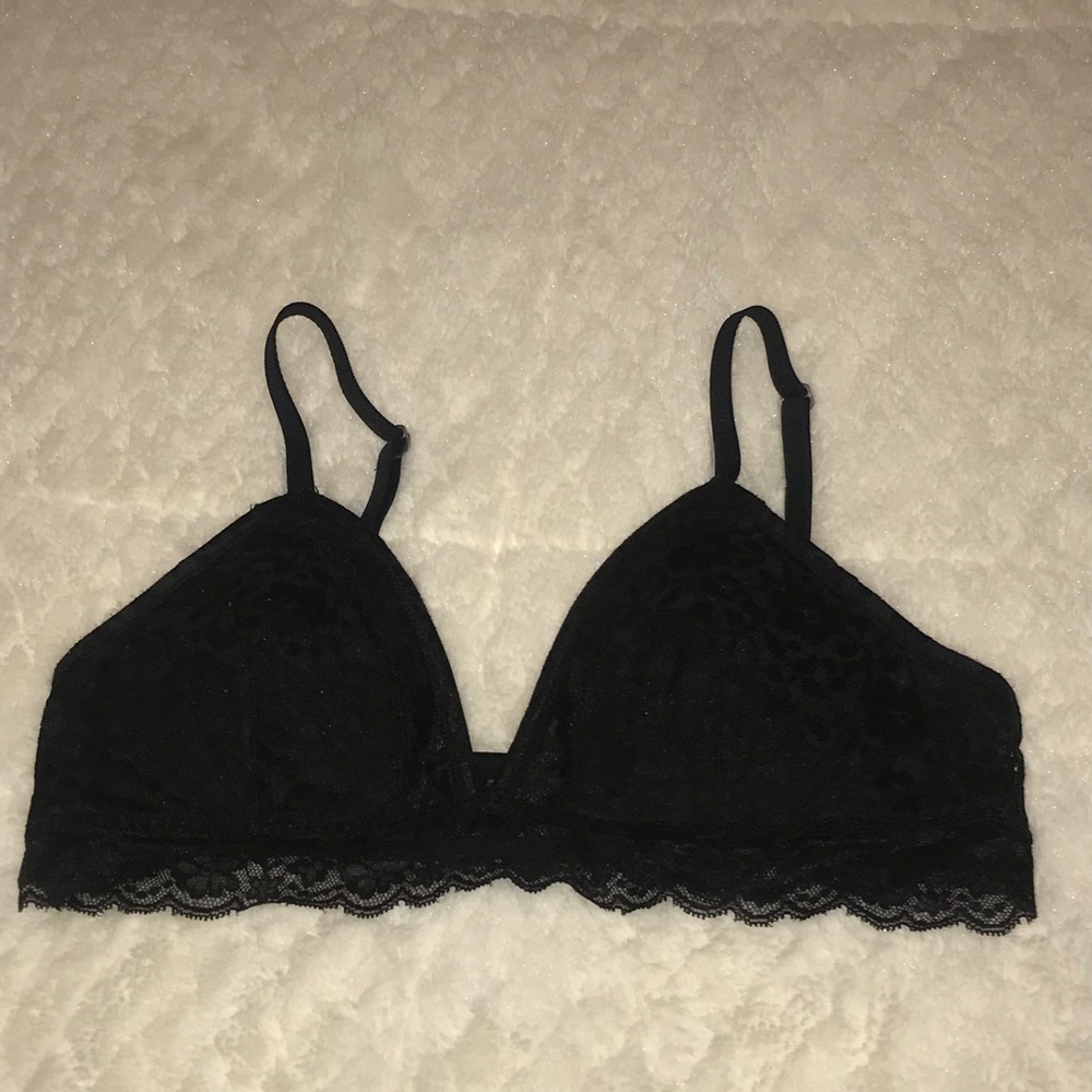 Gilly Hicks bralette